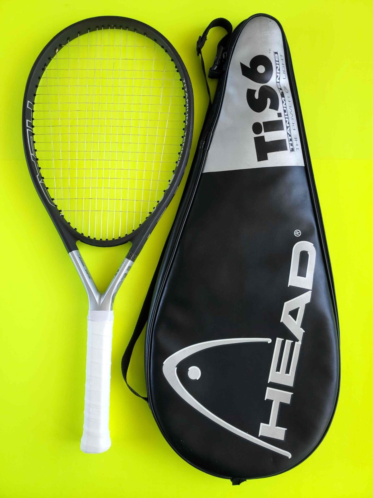 Head Titanium Ti.S6 tennis racquet