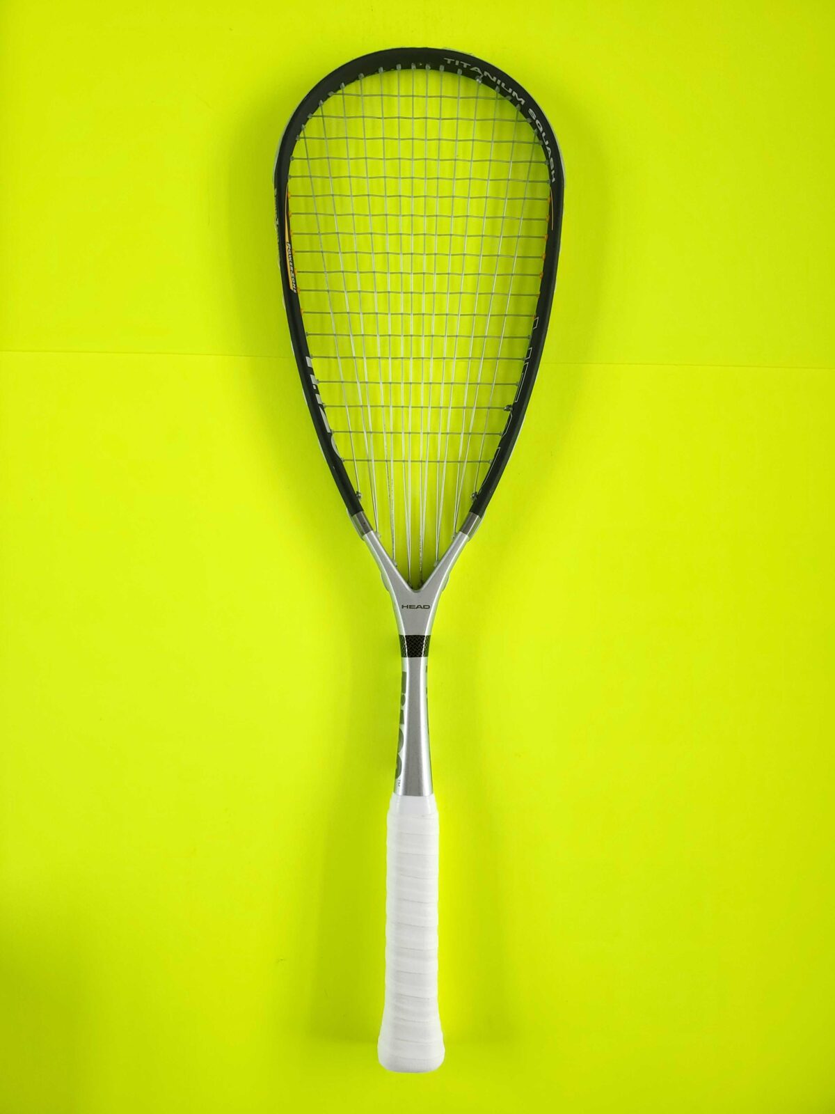 1 HEAD Ti.120 Titanium squash racquet