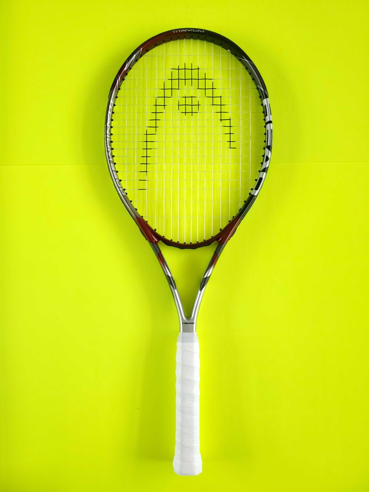 HEAD Titanium 3300 tennis racquet