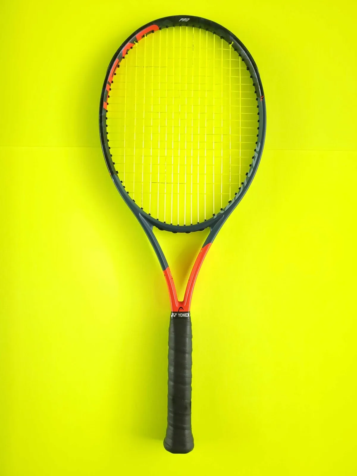 1 HEAD Graphene 360 Radical Pro tennis racquet
