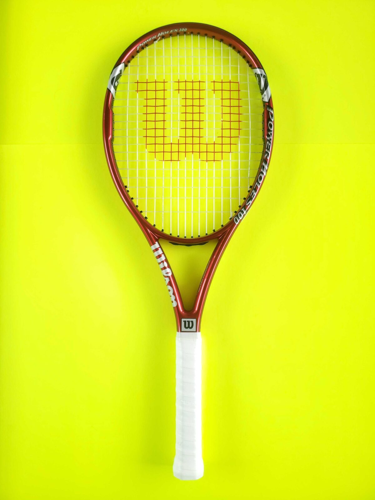 Wilson Power Holes 100 tennis racquet